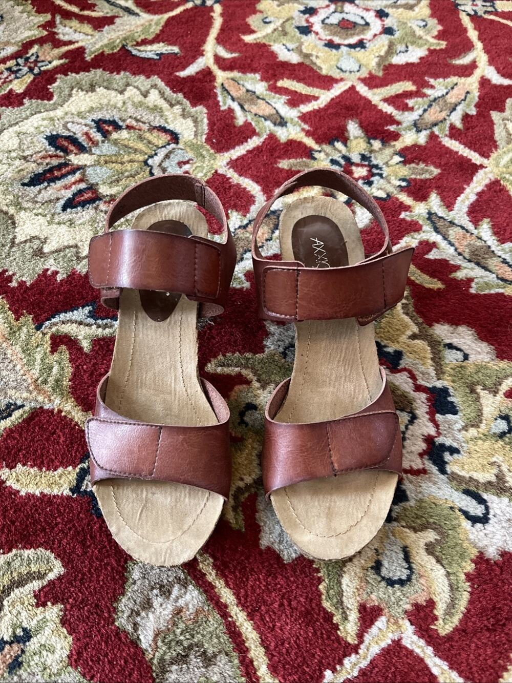 AXXIOM Sz 9 Cork Heel Comfort Strappy Sandals Brown Vegan Leather Boho Comfort